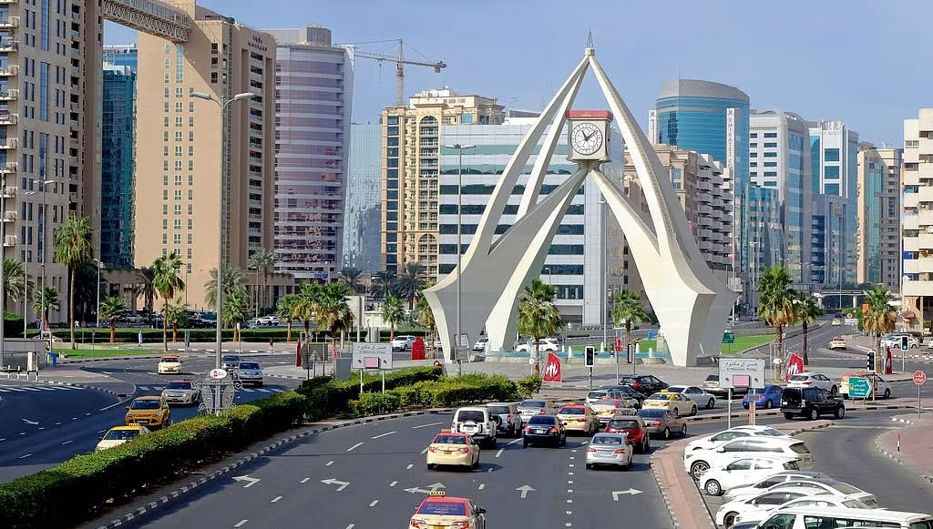 Dubai Municipality completes r